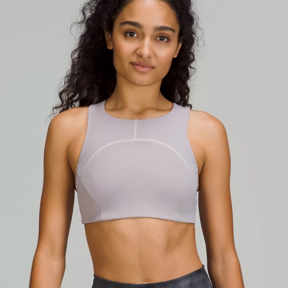 Lululemon tough train high-neck bra
